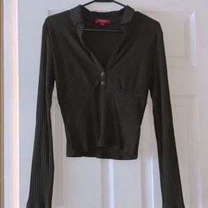 Long sleeve knit top